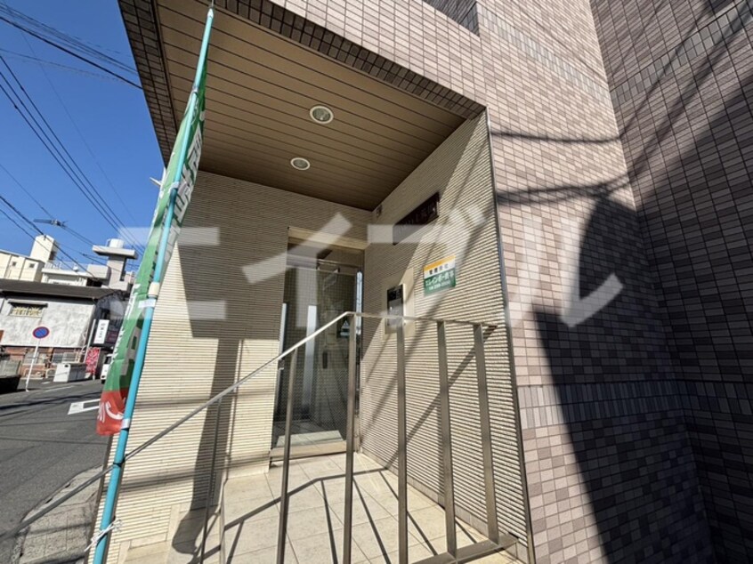 エントランス部分 れいめい上荒田