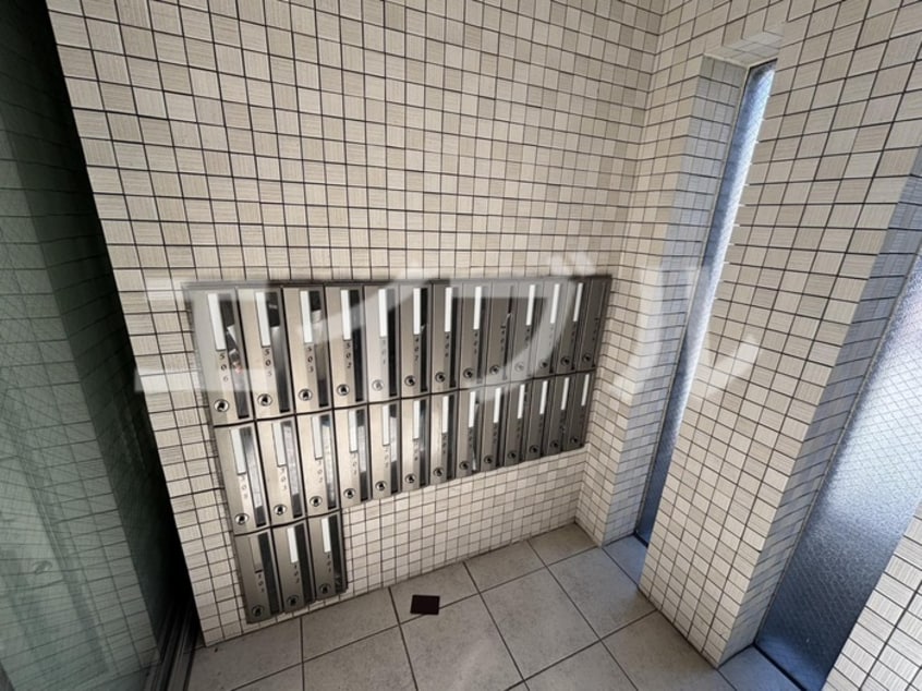建物設備 れいめい上荒田