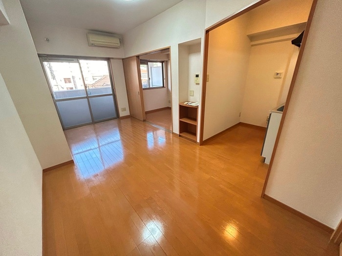 居室 出屋敷館