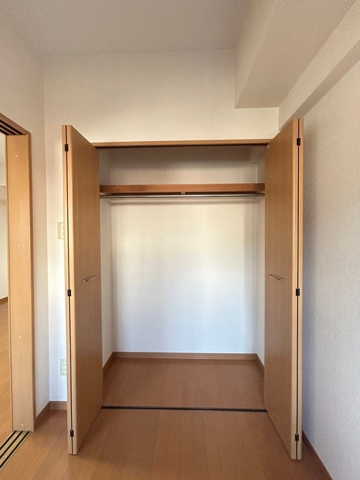 収納 出屋敷館
