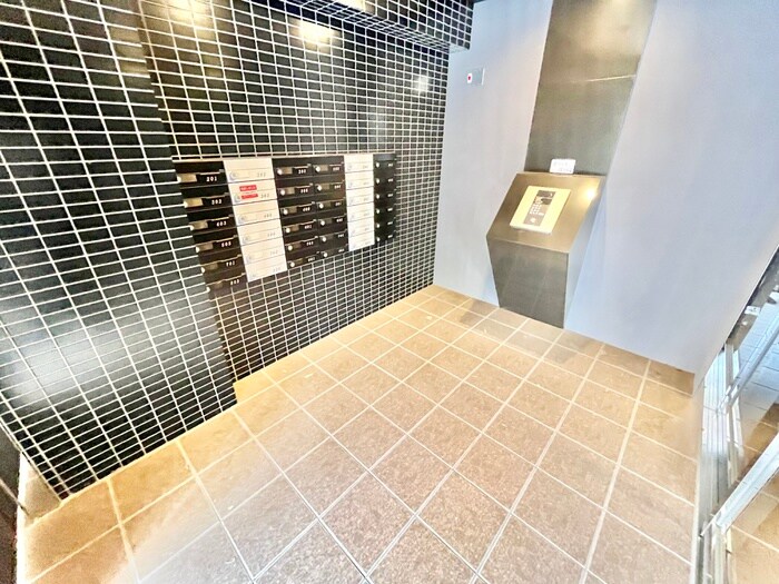 同型モデル MDIﾌﾟﾛｽﾚｶﾞｰﾛTHE OUTLETS前