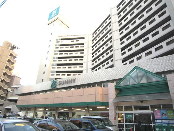 サニー(スーパー)まで300m ティサ－ジュ平尾