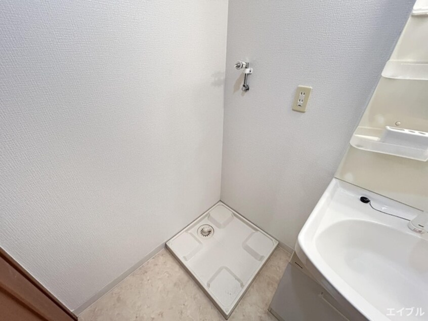 洗濯機置場 ティファ－ナ高宮