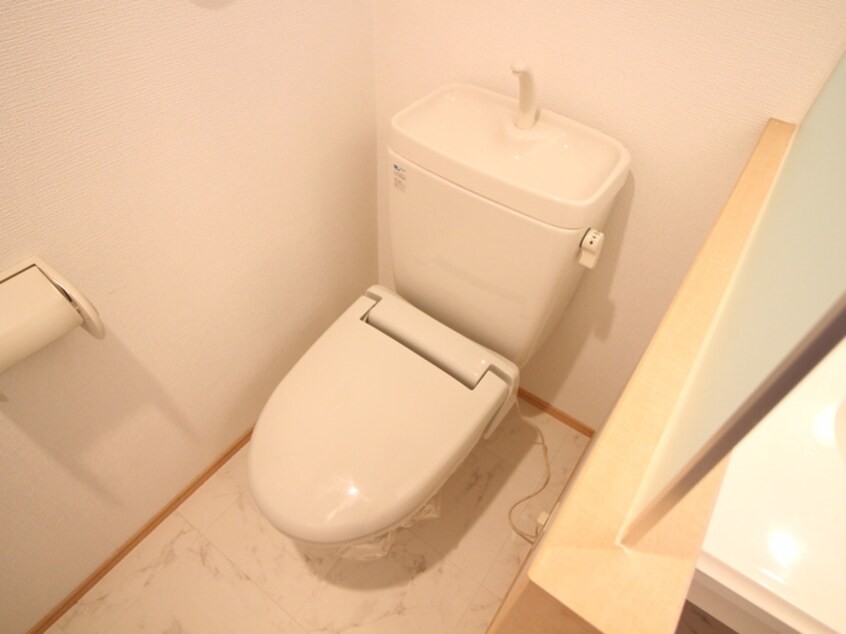 トイレ レジディア天神南