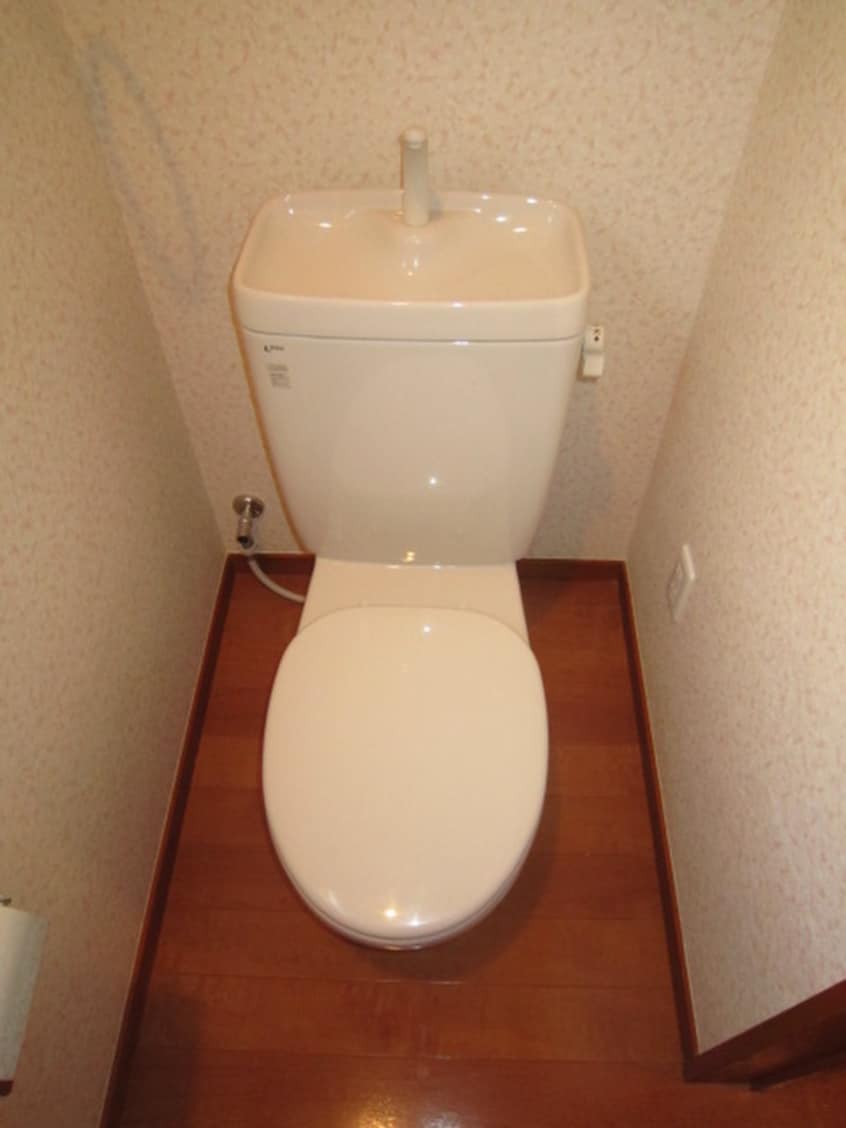 トイレ スカイハイツ