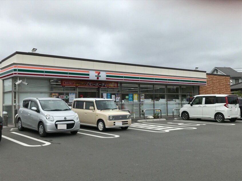 セブンイレブン桂川町役場前店(コンビニ)まで657m エム・ボヌール　Ｃ