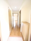 廊下 ユーミーシャルマン