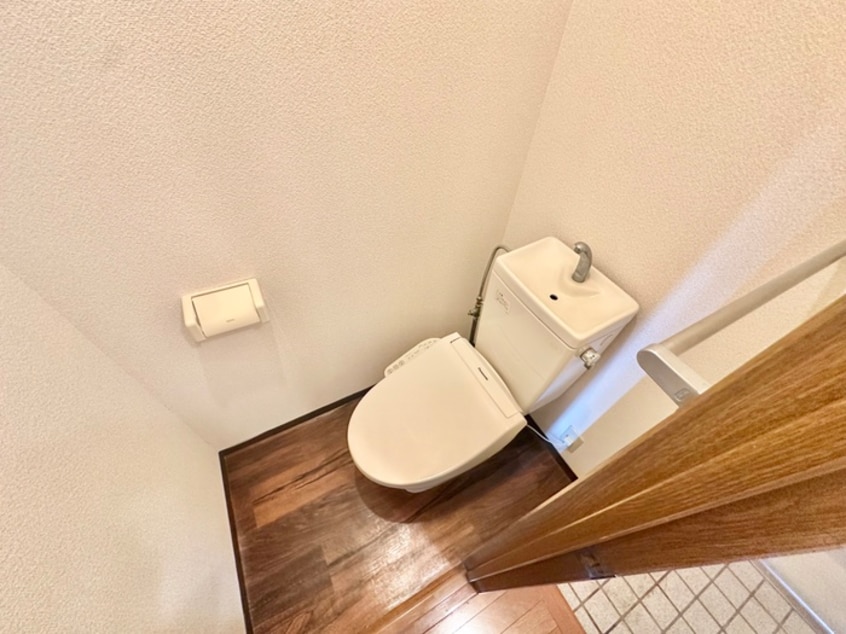 トイレ ヴィ－ヴル中間