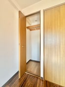 収納 ヴィ－ヴル中間