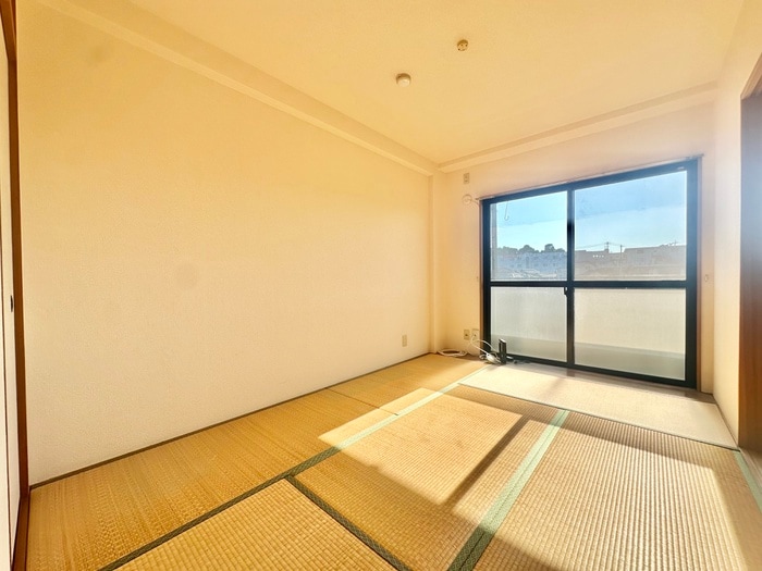 内観写真 ヴィ－ヴル中間