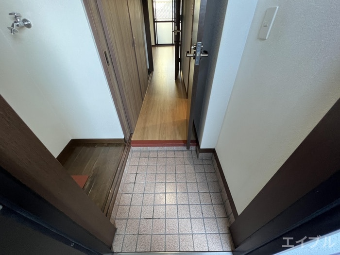 玄関 エステートモア西大橋(202)