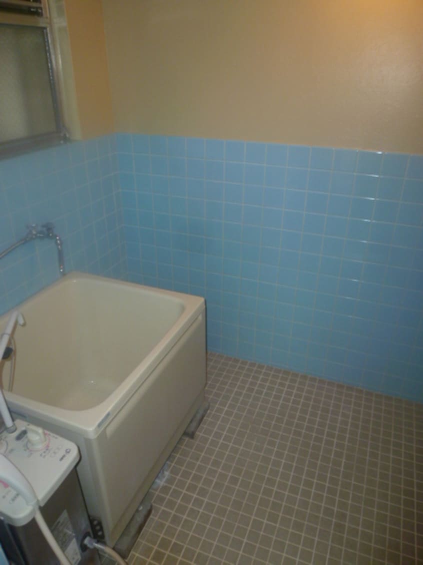 バス／シャワールーム等 アソシエート前田