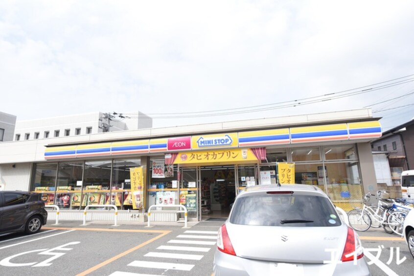 ミニストップ博多板付4丁目店(コンビニ)まで120m アソシエート前田