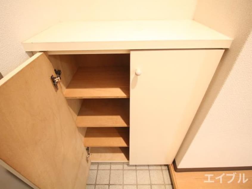 靴箱 N2きたがた