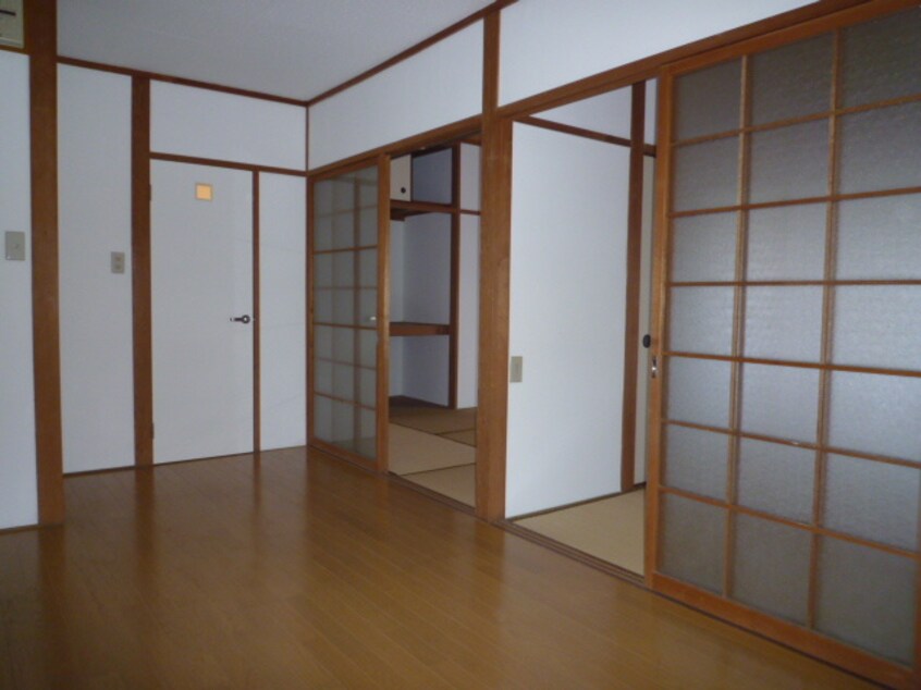 居室 コーポ有吉
