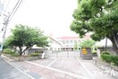 横手小学校(小学校)まで72m 瀬木アパ－ト