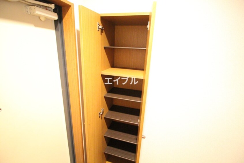 靴箱 ルーチェクール花畑