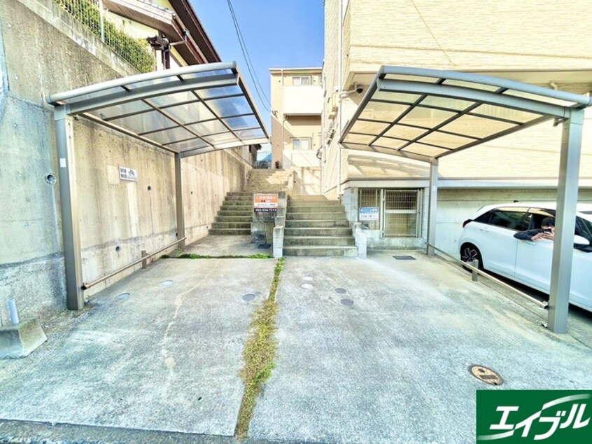 駐輪場 エスコート福工大前B