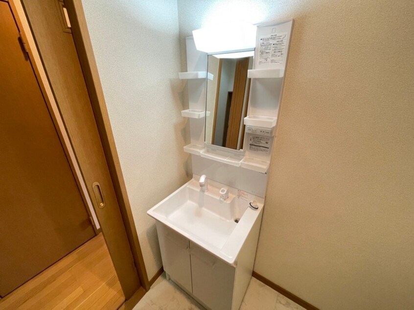 洗面 花やしき下富野