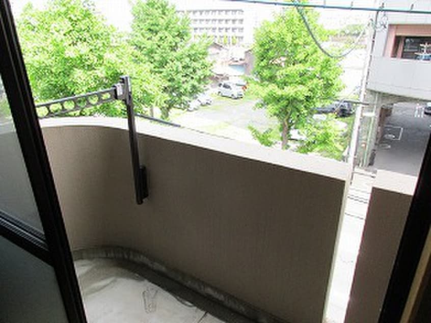 ベランダ・バルコニー ﾎﾜｲﾄﾊﾞﾚ-八幡駅前