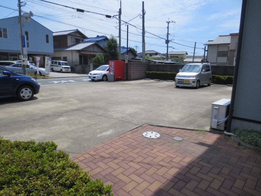 駐車場 ヒュ－マンズ太宰府壱番館Ｂ