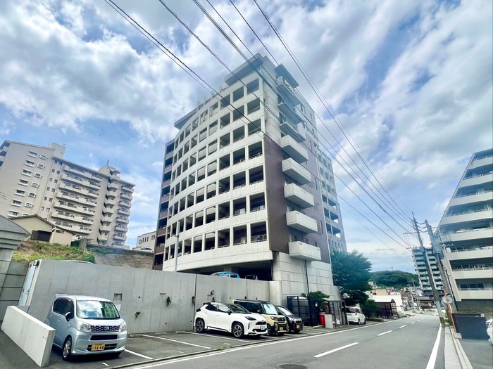 外観写真 THE SQUARE・KOBAI PREMIUM
