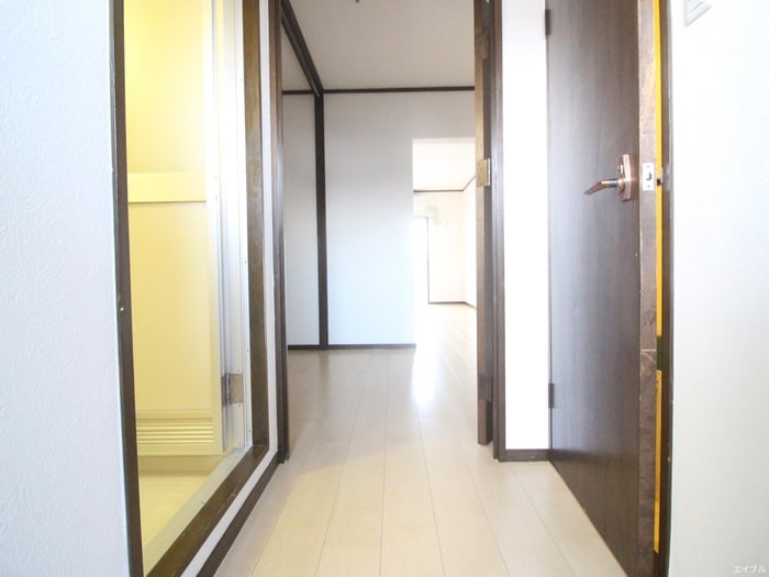 廊下 レジデンス・コア