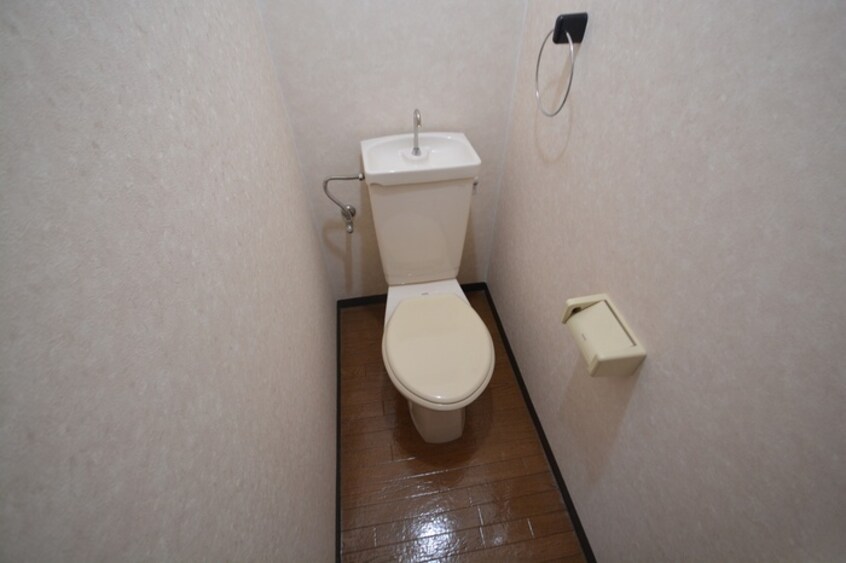 トイレ ニュ－サンリバ－京都
