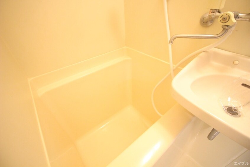 バス／シャワールーム等 マリー大橋