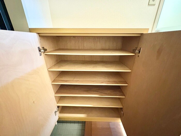 靴箱 ステップビル