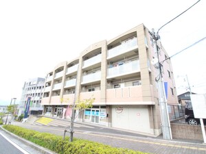 クアトロ