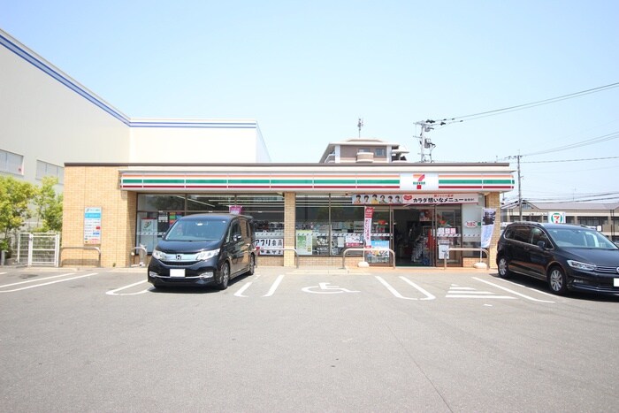 セブンイレブン(コンビニ)まで265m ツインセリエスＢ