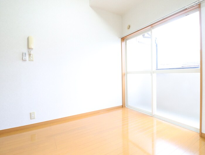 居室 アパートメント・スクエア3番館