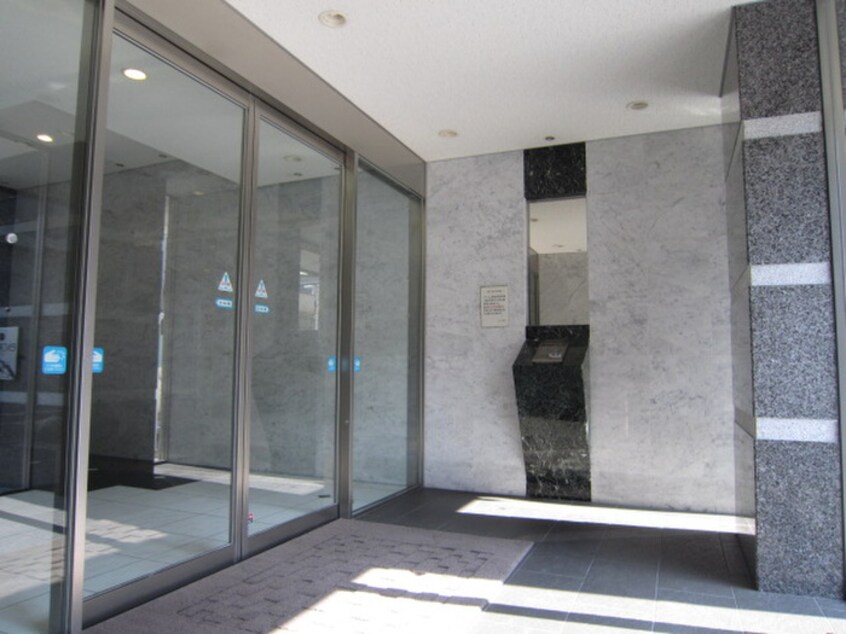 エントランス部分 エンクレスト博多Ⅲ(206)