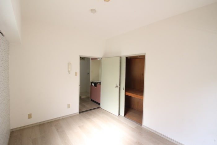 居室 メープルコート西新