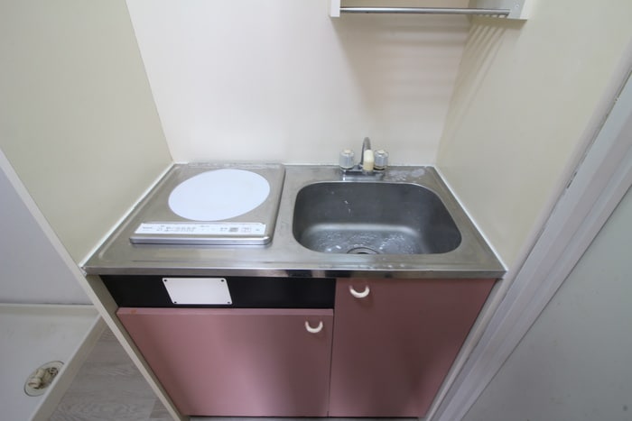 キッチン メープルコート西新