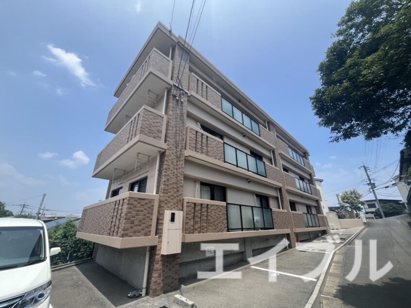 外観写真 ファースト ヒルズ