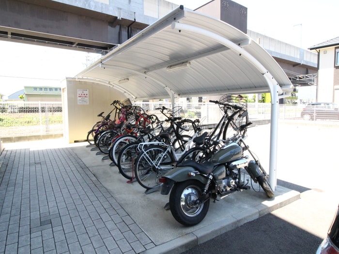 駐輪場 Ｂｅｎｅｓｔａ久留米