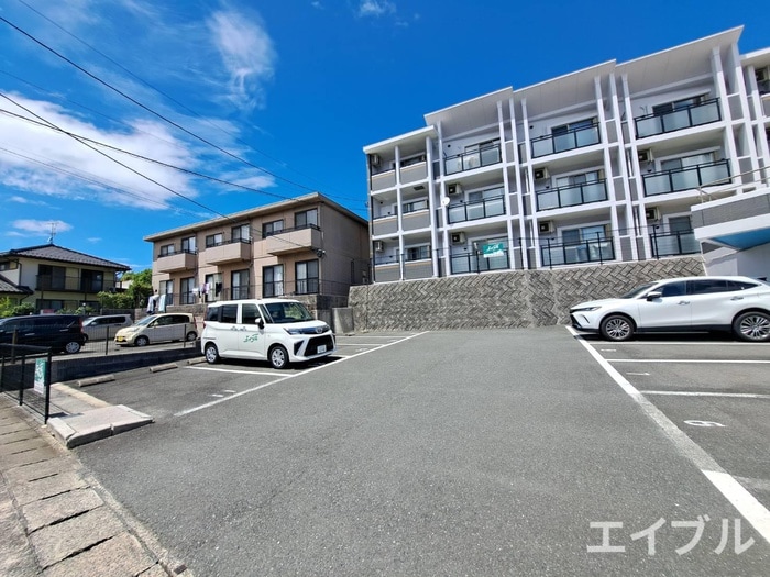 駐車場 サンヒルズ若久