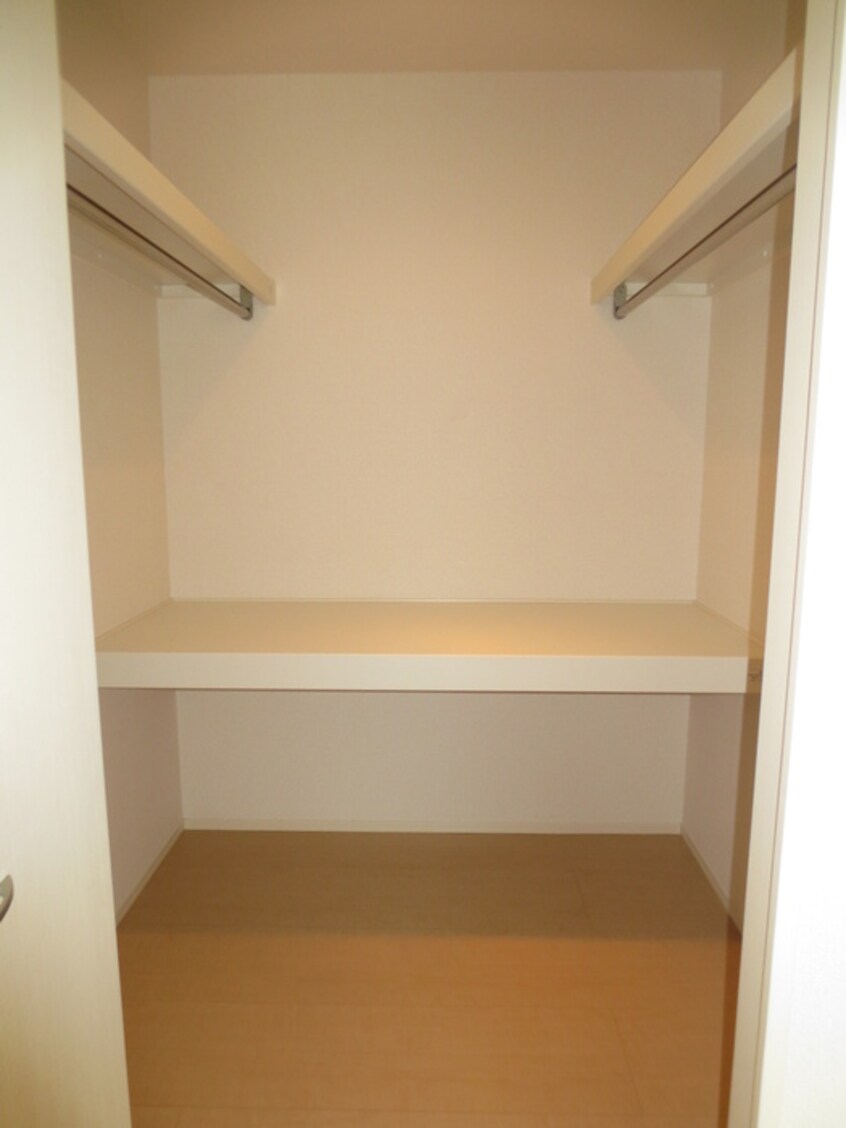 収納 リアン　ド　ファミ－ユＡ棟