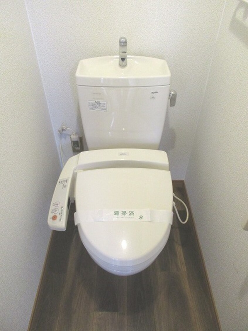 トイレ コ－ポ川本