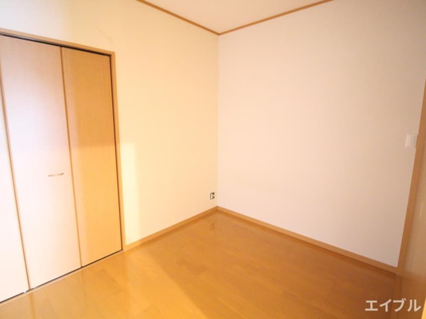 居室 Ｅ．ＰＯＰＵＬＡＲ Ⅱ