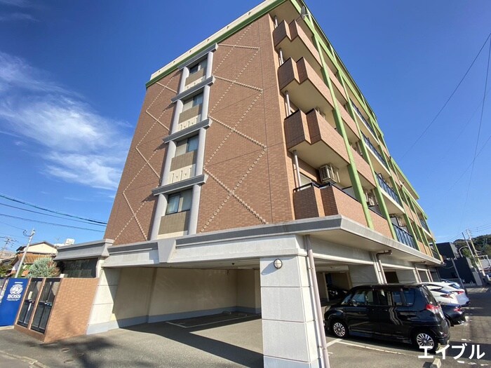 外観写真 プレジール諸岡