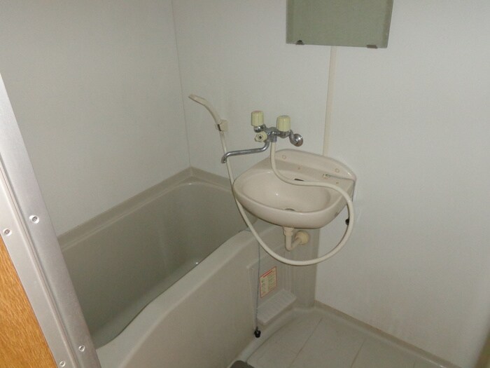 バス／シャワールーム等 プレジール諸岡