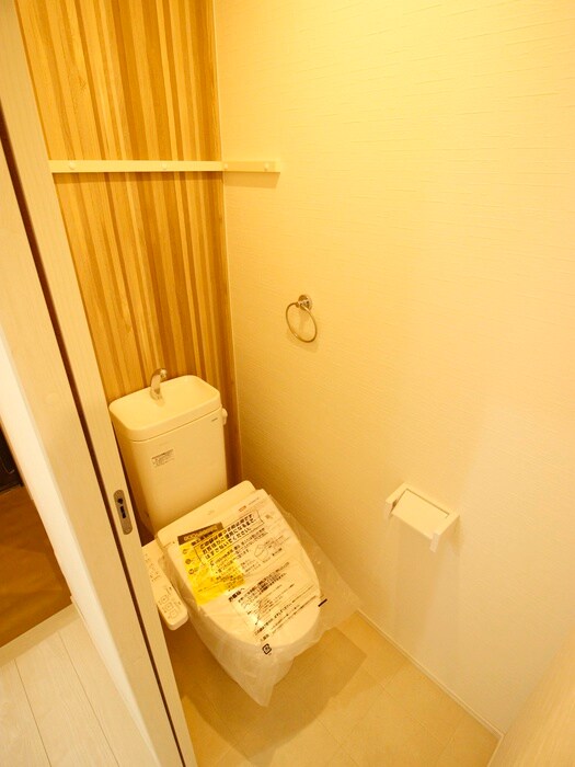 トイレ ERUZA　GLANZ黄金