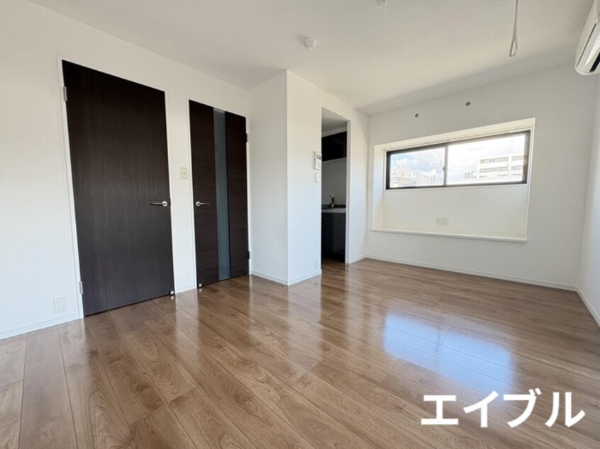 居室 Ｌｅ　ｃｈａｔ　ｎｏｉｒ