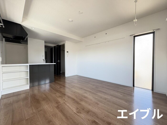 居室 Ｌｅ　ｃｈａｔ　ｎｏｉｒ