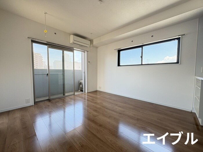 居室 Ｌｅ　ｃｈａｔ　ｎｏｉｒ