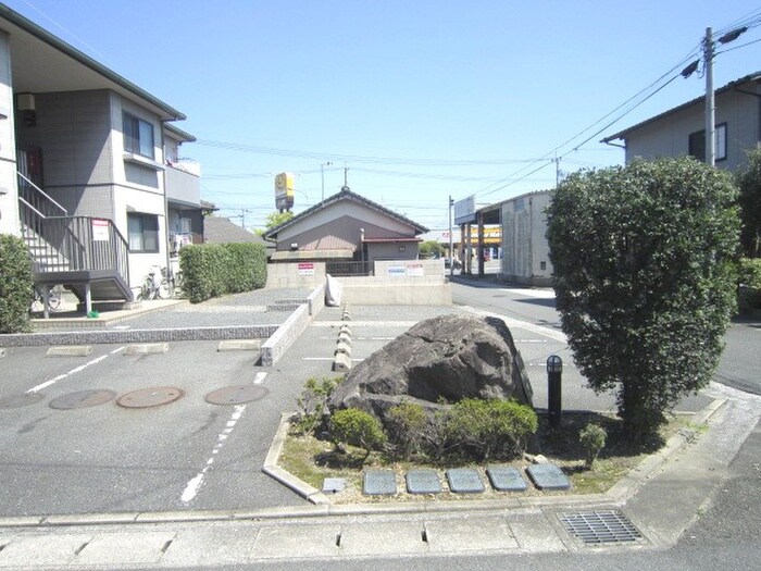 駐車場 シャーメゾン・ヤマノ