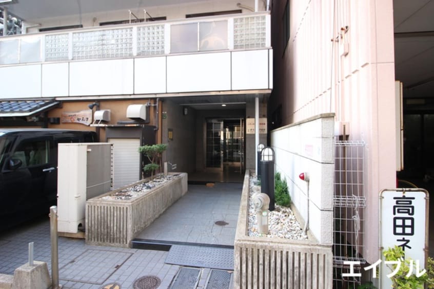 エントランス部分 シティガーデン奈良屋